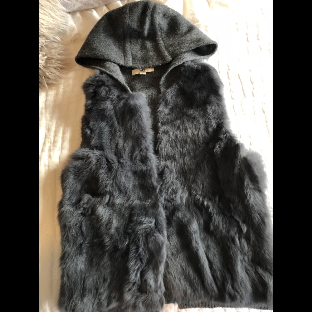 COPY - NWOT. YA Los Angeles Hooded Fur Sweater Ve…